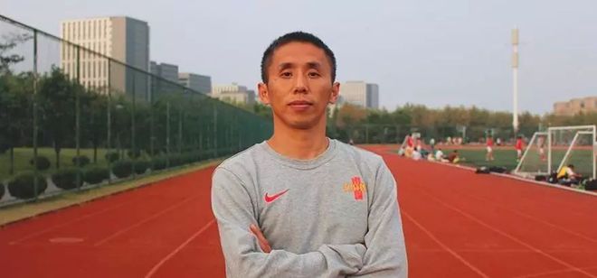 亚运会老帅_亚运会竞走冠军教练视频_亚运会lol教练